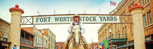 2-Fort-Worth-Stockyards-Sign.jpg.rend_.hgtvcom.1280.853.jpg.jpe