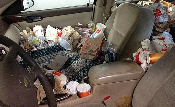 fast-food-messy-car.jpg.jpe