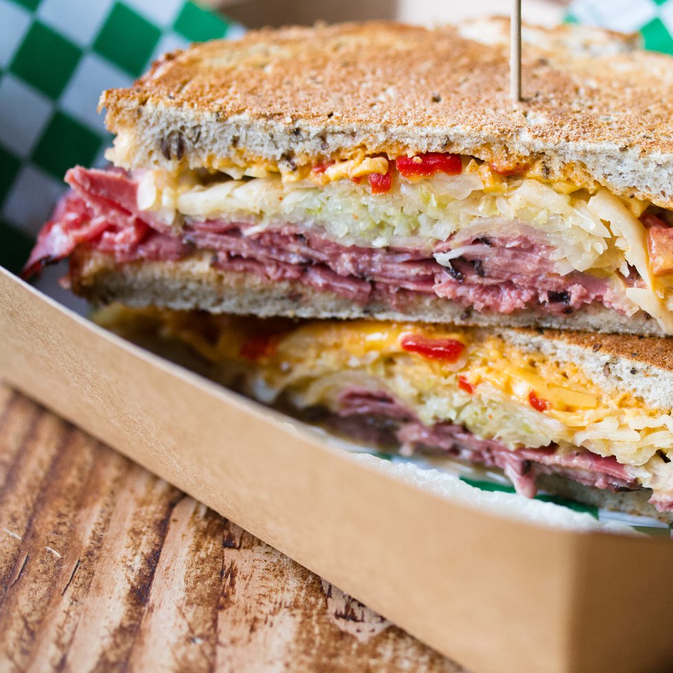 TULIPS-DELI-PASTRAMI REUBEN.JPG