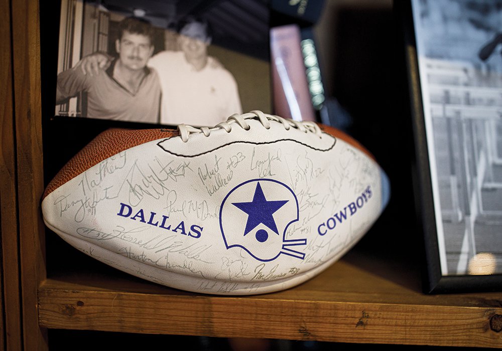 Dallas Cowboys Hall of Famers Team Up for Super Bowl XLV - D Magazine