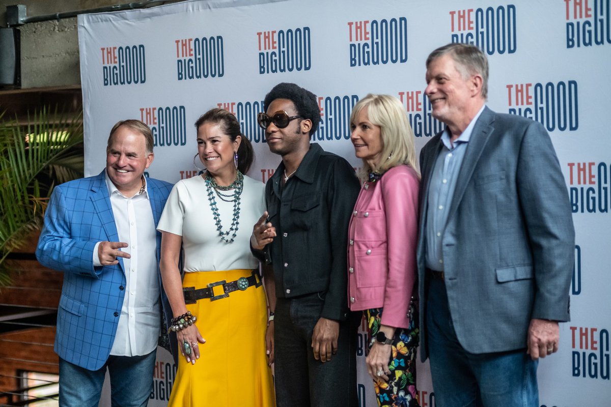 Leon Bridges and Gary Patterson Receive Grant to Do #SomethingGood in Fort  Worth – NBC 5 Dallas-Fort Worth