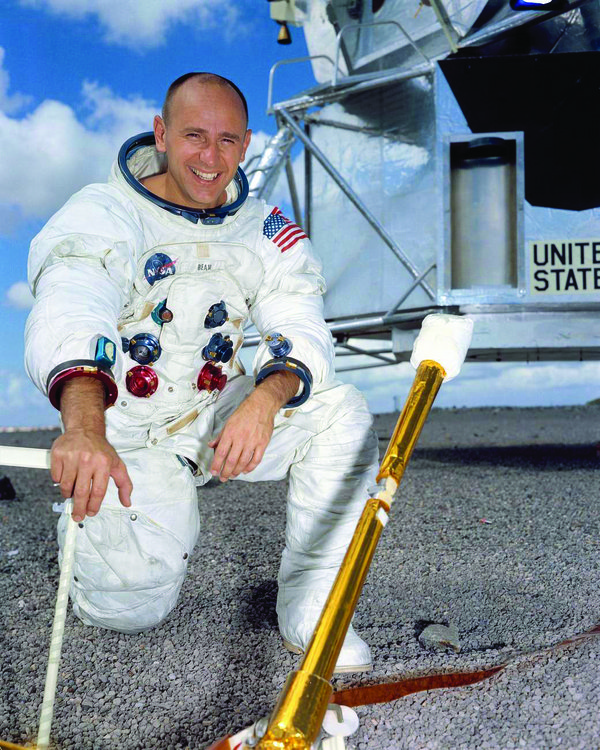 Alan Bean_2.jpg