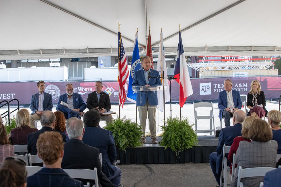 Texas A&M-Fort Worth Topping Off Ceremony Chancellor John Sharp.jpg